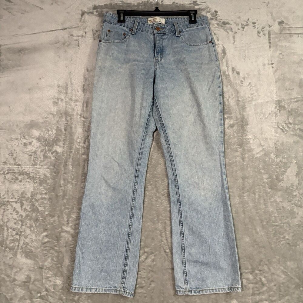 Levis Strauss Signature Jeans Women Misses 8 Short Mid Rise Bootcut Light Wash